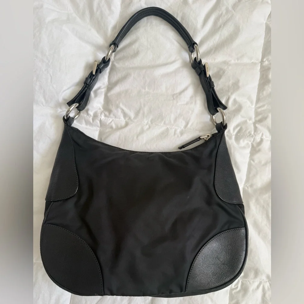 Prada passamaneria embroidered shoulder bag 🤍 - Picture 9 of 9